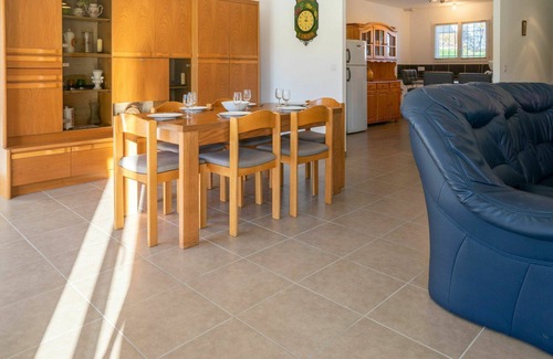 Carcans Casa | Maravillosa casa de vacaciones privada con A/C, WIFI, piscina privada, TV, terraza, aparcamiento