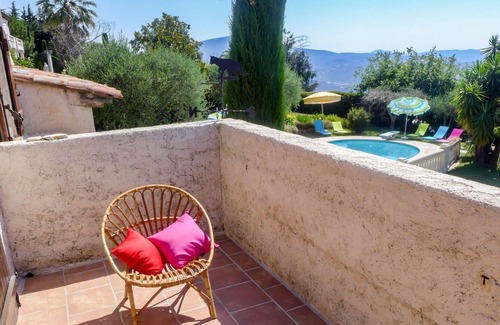 Gattieres Casa | Casa de vacaciones privada con piscina privada, WIFI, TV, terraza, mascotas permitida, aparcamiento