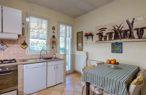 Artallo Villa | Maravillosa casa de vacaciones privada para 4 personas con WIFI, A/C, TV, patio y vista panorámica