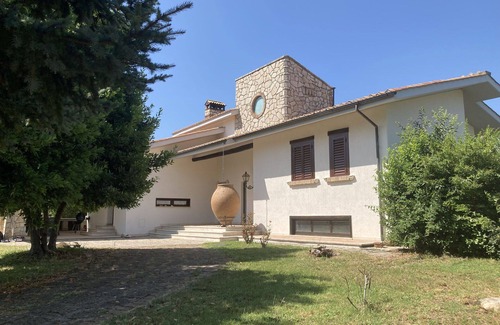 Viterbo Villa | Maravillosa casa de vacaciones privada con piscina privada, jacuzzi, A/C, WIFI, sauna, TV, patio