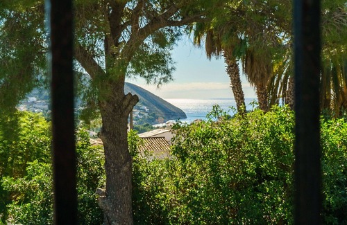 Arnella Casa | Casa de vacaciones privada con piscina privada, WIFI, TV, patio, vista panorámica, aparcamiento