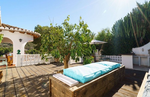 Arnella Casa | Casa de vacaciones privada con piscina privada, WIFI, TV, patio, vista panorámica, aparcamiento
