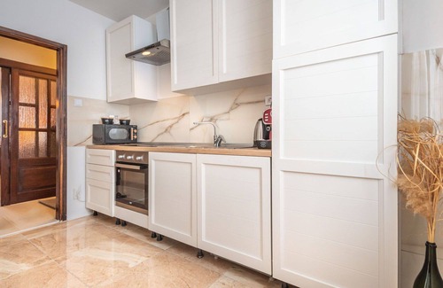 Trsce Casa | Casa de vacaciones privada con jacuzzi, piscina privada, WIFI, A/C, TV, patio, aparcamiento