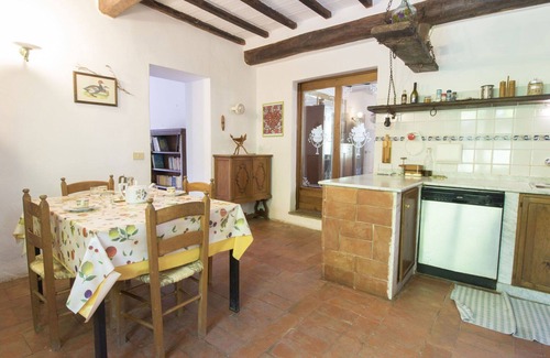 Montoro Villa | Estupenda casa de vacaciones privada con piscina, WIFI, A/C, TV, vista panorámica y aparcamiento