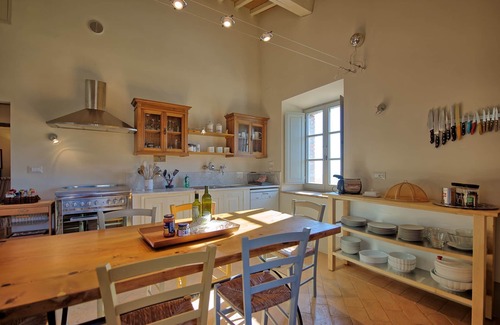 Le Piazze Villa | Preciosa casa de vacaciones privada con A/C, piscina, WIFI, vista panorámica y aparcamiento
