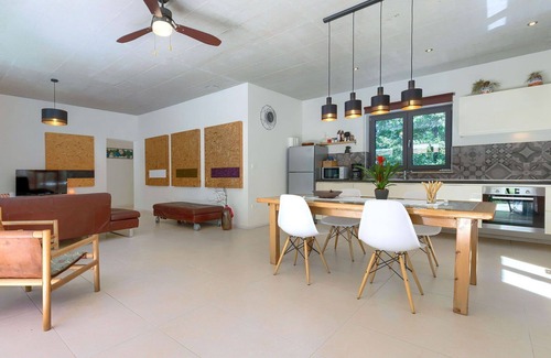 Babici Casa | Estupenda casa de vacaciones privada con A/C, piscina privada, WIFI, TV, terraza, aparcamiento
