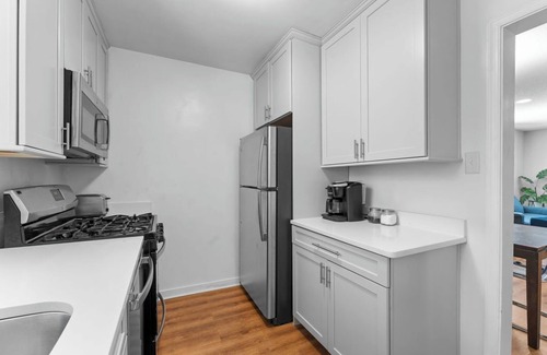 Potomac West Casa | Wonderful Renovated Townhouse in a Prime Location