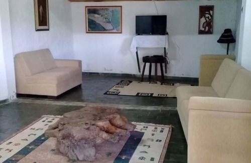 Igarata Otro | MARAVILLOSO SITIO MIN. 30 PERSONAS - ALOJAMIENTOS MAX 148 POR NOCHE Y 600 POR DÍA