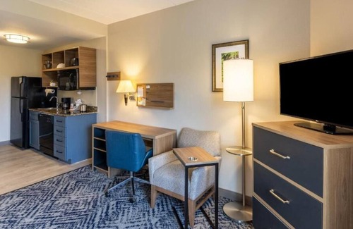 Okatie Casa | Wonderful Trip! 4 Rooms Close to Bluffton Buckwalter Rec Center, Parking, Pool