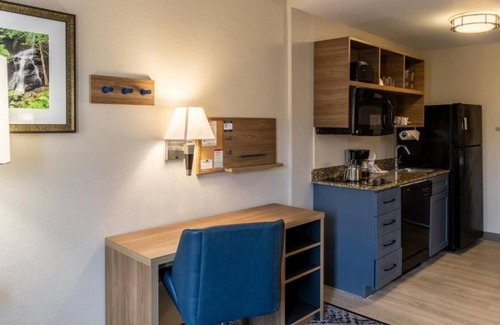 Okatie Casa | Wonderful Trip! 4 Rooms Close to Bluffton Buckwalter Rec Center, Parking, Pool