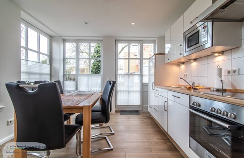 Langeoog Apartamento | Wonderful vacation apartment in an old Langeoog Frisian house