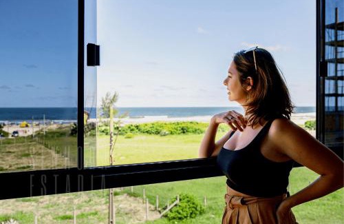 Itapiruba Apartamento | Vista Maravillosa: Apartamento Frente al Mar