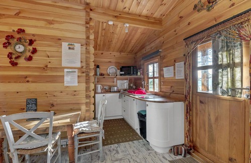 West Stow Casa | Estupenda casa de vacaciones para 4 personas con WIFI, terraza y mascotas permitida