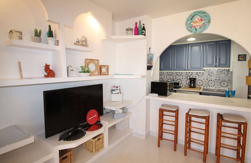 Coveta Fuma Casa | Maravillosa casa de vacaciones para 6 personas con A/C, WIFI, piscina, TV, terraza y aparcamiento