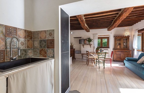 Montieri Casa | Preciosa casa de vacaciones con piscina privada, A/C, WIFI, TV, patio y mascotas permitida