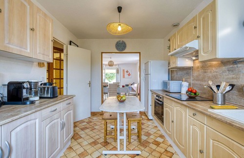 Sauvian Casa | Maravillosa casa de vacaciones con A/C, piscina privada, WIFI, TV, terraza y aparcamiento