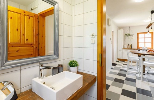 Badacsonyors Casa | Wonderful villa for 6 guests with A/C, WIFI and TV