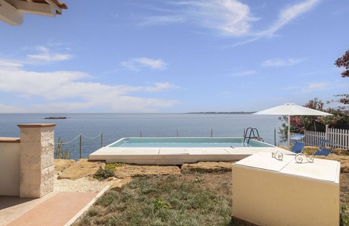 Punta Milocca Casa | Preciosa casa de vacaciones para 6 personas con WIFI, piscina privada, A/C, TV y terraza