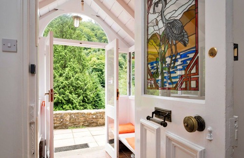 Redbrook Casa | Estupenda casa de vacaciones con piscina privada, WIFI, terraza y mascotas permitida