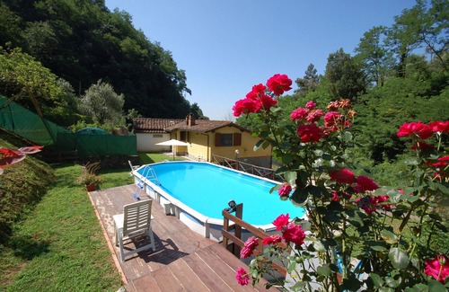 Massa e Cozzile Villa | Casa de vacaciones con internet, piscina privada, TV, patio, mascotas permitida, aparcamiento
