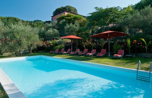 Lucca Villa | Casa de vacaciones con piscina privada, A/C, WIFI, TV, terraza, vista panorámica, cerca de Lucca