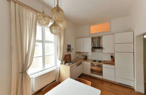 Krems an der Donau Apartamento | Wonderful White at Schloss Hollenburg
