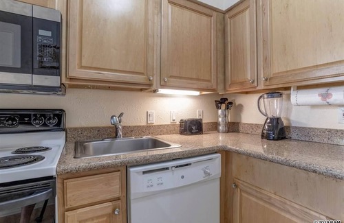 Honokowai Condominio | Wonderful West Maui Beach Suites