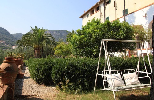 Finale Pia Villa | Maravillosa villa cerca del mar, ideal para familias y grupos de amigos.
