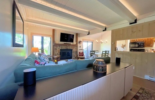 Bromley Mountain Casa | Wonderfully appointed Ridges Bromley Townhouse