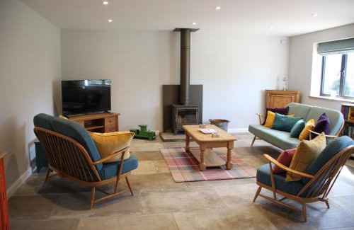 Barns Green Apartamento | Wonderfully Spacious Luxury Holiday Cottage