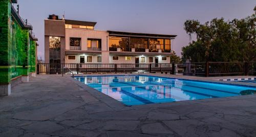 Naivasha Hotel | wonderland Destinations Resort, Naivasha
