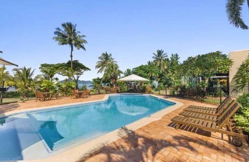 Wongaling Beach Apartamento | Wongalinga Absolute Beachfront ~ Tropical Oasis