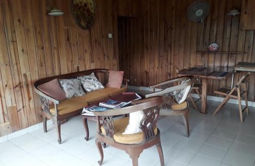 Kandy Apartamento | Wood cabin