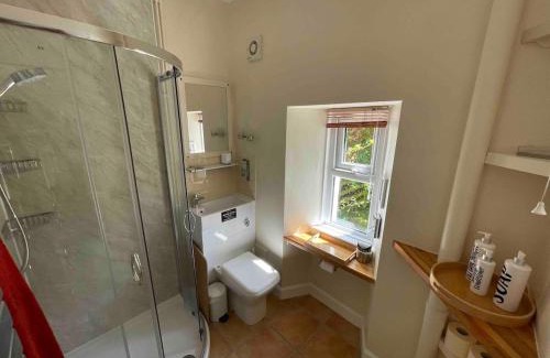 Peebles Casa | Wood Cottage