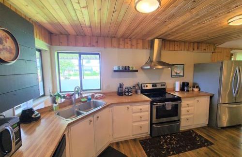 Forks Casa | Wood Haven