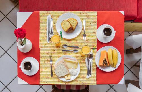 Itaipava Hotel | Wood House