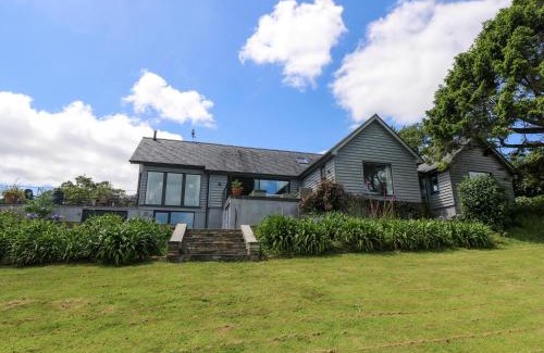 Helford Casa | Wood Meadow