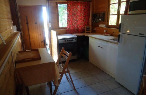 Crillon-le-Brave Cabina | Madera Shed en la Provenza, a los pies del Mont Ventoux