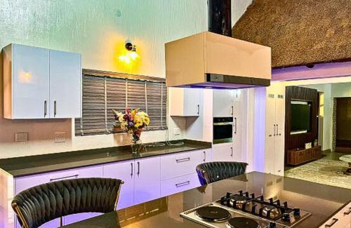 Greater Johannesburg Metropolitan Area Casa | Wood Valley