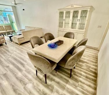 Nehru Place Apartamento | Woodbridge GK 1