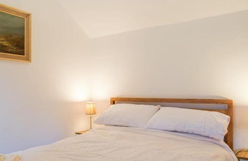 Telford Casa | Woodcarver's Cottage