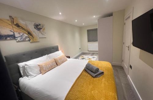 Staple Hill Casa | Woodcote house