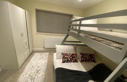 Staple Hill Casa | Woodcote house