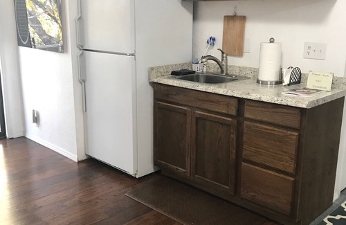 Phoenix Lake-Cedar Ridge Apartamento | Retiro arbolado, ¡Bienvenido al bosque! ¡Juegos divertidos! Destress, entorno privado tranquilo