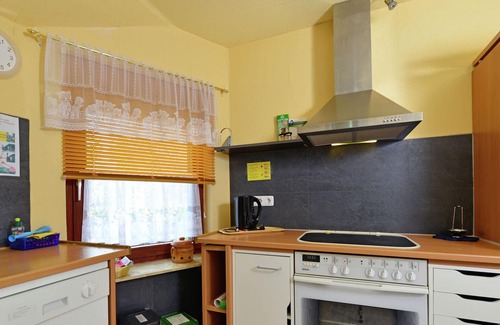 Bad Pyrmont Apartamento | Wooden Apartment in Löwensen Lower Saxony with Terrace