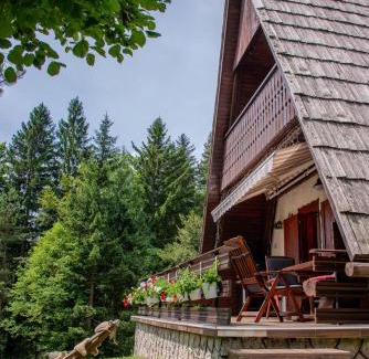 Jesenice Casa | Wooden Cottage