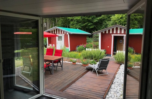 Helferskirchen Casa | Casa de madera con gran jardín y sauna "perros bienvenidos"