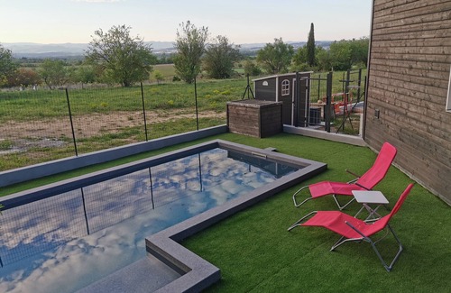 Maraussan Casa | Wooden house with swimming pool