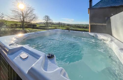 Castle Douglas Casa | Woodend Farmhouse Halmyre