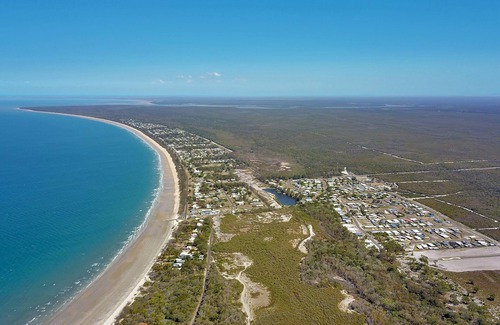 Woodgate Casa | Woodgate Beach Shack @ 10 Fifth Avenue WOODGATE